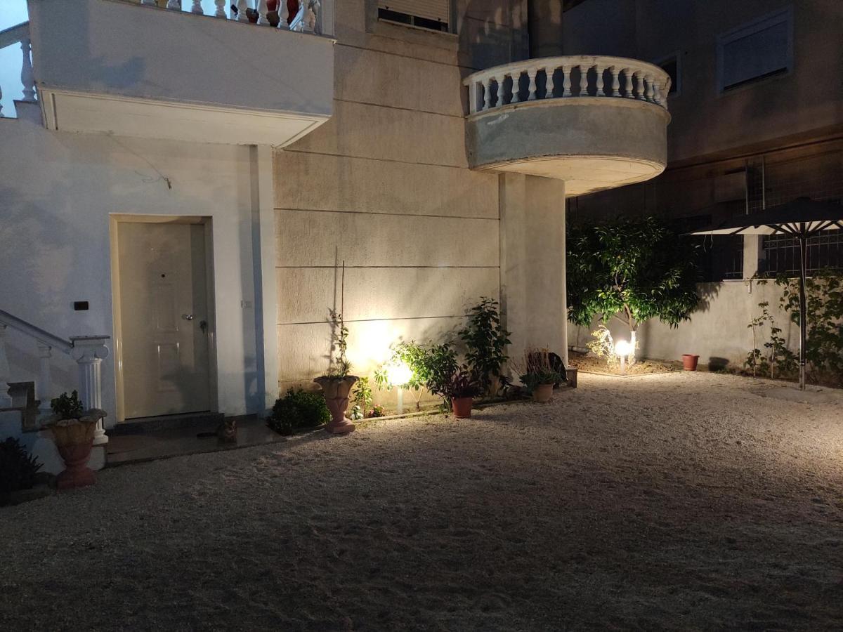 P-Apartment Sarande Exterior photo